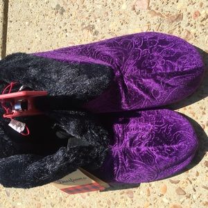 Dear foam Women Slippers